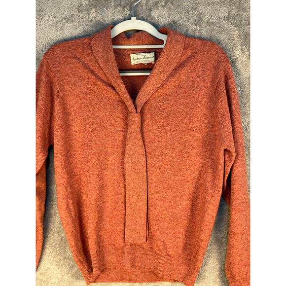 VTG Andrew Steward Sweater XS 36" Pink Lambswool Neck Tie Preppy Academia - Picture 2 of 11